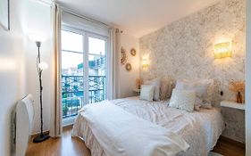 Cosy Place For 4 - Fairytale Factory
